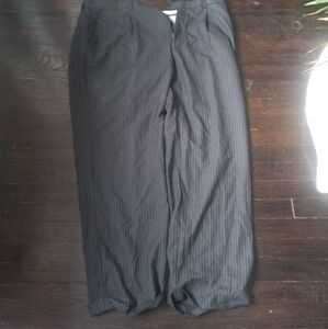 Mantoni Milan Italy Men Pants Grey White Pinstripe Sz 46/40 Wrinkle Resistant